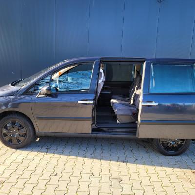 Citroen C8 06r.2.0 Benzyna+Gaz bez korozji 7 Osobowy