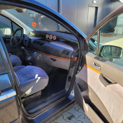 Citroen C8 06r.2.0 Benzyna+Gaz bez korozji 7 Osobowy