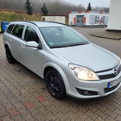 Opel Astra 09r.1.7 Diesel Klimatyzacja bez korozji