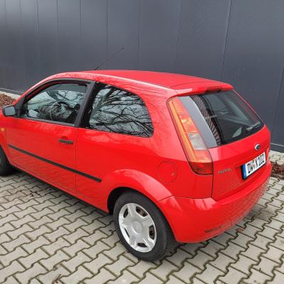 Ford Fiesta 04r.1.3 Benzyna Bez korozji klimatyzacja