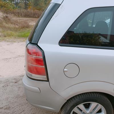 Opel Zafira 1.9 150KM