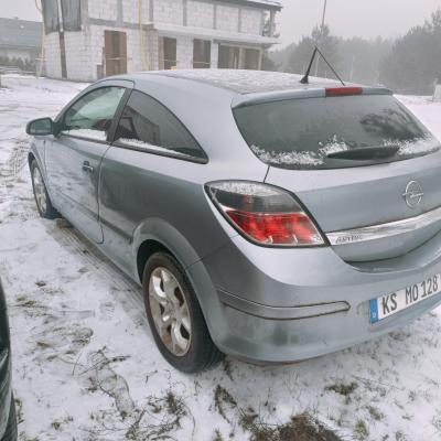 Opel Astra GTC