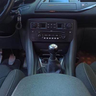 Citroën C5 2.0i 16V Confort doinwestowany