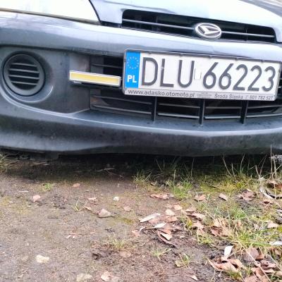 🚗 Daihatsu YRV – 2002 – 2200z