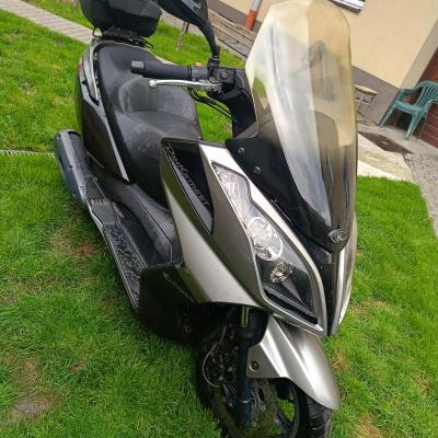 suter KYMCO Dink Street 125 (bez prawka, wystarczy kat. b.), najmocniejsza jednostka 15km