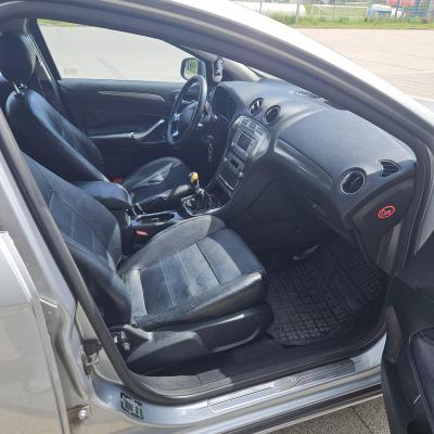 Sprzedam Ford Mondeo mk4 Hatchback