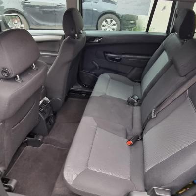 Opel Zafira 1.8 120tyś przebiegu