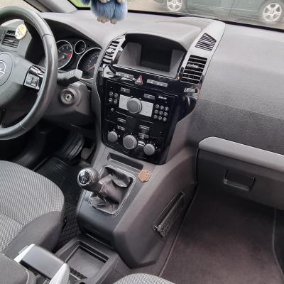 Opel Zafira 1.8 120tyś przebiegu