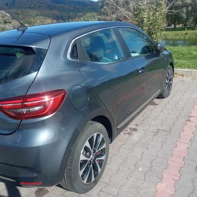RENAULT CLIO V 2021 17000 KM