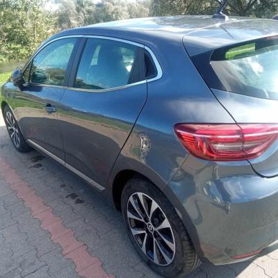 RENAULT CLIO V 2021 17000 KM