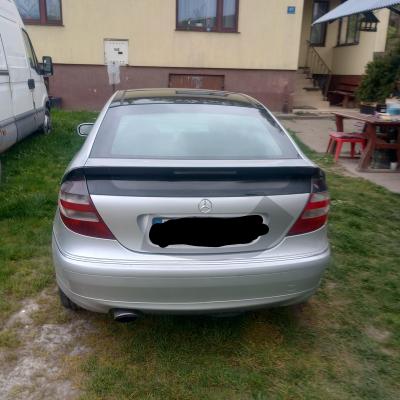 mercedes benz coupe C 220