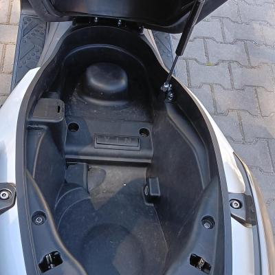 Kymco DownTown 300i ABS 2011r.