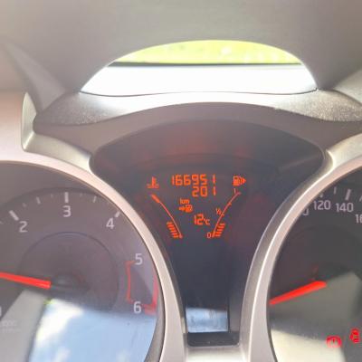 Nissan Juke 1,5 110km 2012rok