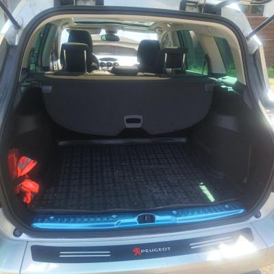 Peugeot 308 SW niski przebieg