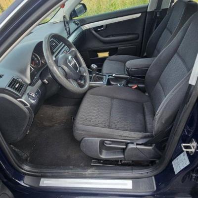 Audi A4B7 2006, sedan