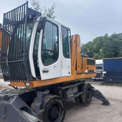 Liebherr A904C