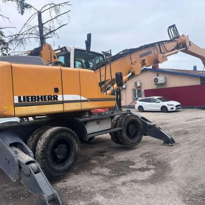 Liebherr A904C