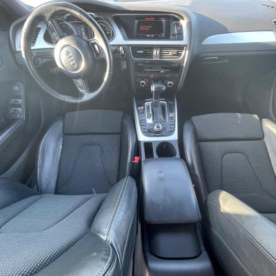 Audi A4 B8 Avant S-Line | 2.0 TDI |