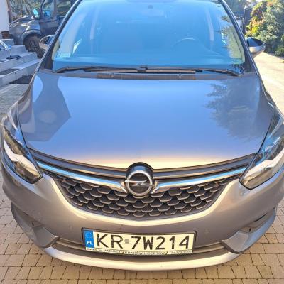 Opel Zafira 2017r ASO Polska