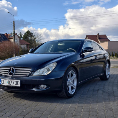 Mercedes Benz CLS500
