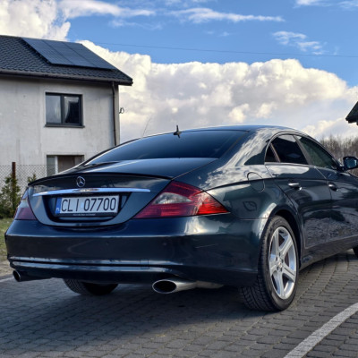 Mercedes Benz CLS500