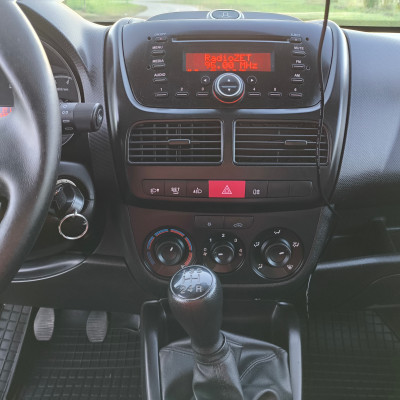 Opel Combo / Doblo 2017r.  76 tyś km