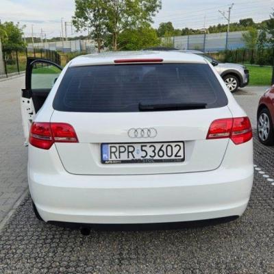 Sprzedam Audi A3 8P - benzyna 2010