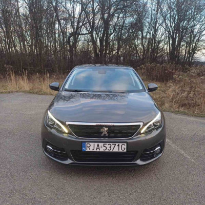 Sprzedam PEUGEOT 308 2019r