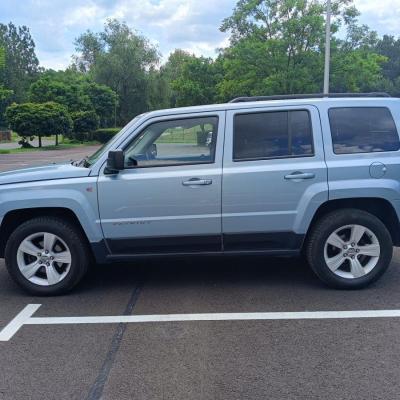 Sprzedam Jeep Patriot 2.4 benzyna