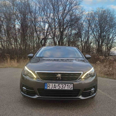 Sprzedam PEUGEOT 308 2019r