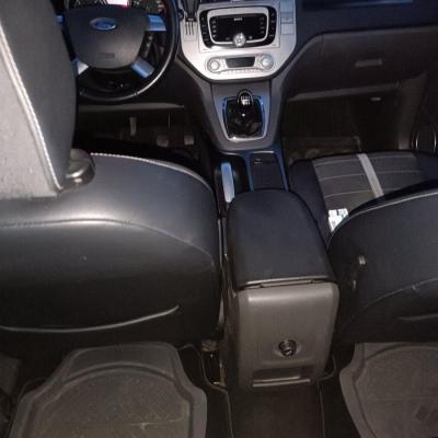 Ford Kuga SUV stan bardzo dobry