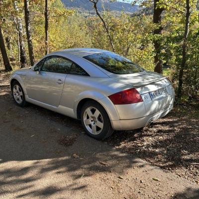 Sprzedam Audi TT super zadbany
