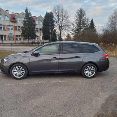 Sprzedam PEUGEOT 308 2019r