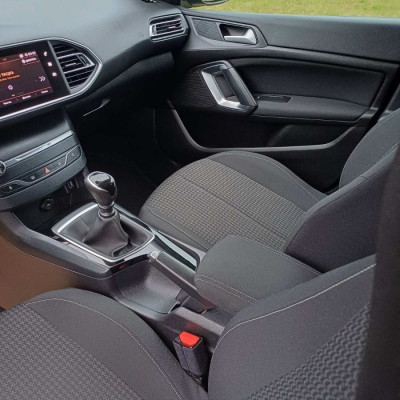 Sprzedam PEUGEOT 308 2019r