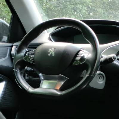 Peugeot 308 2020r