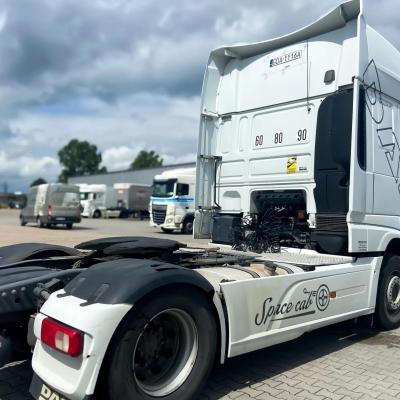 DAF XF 106