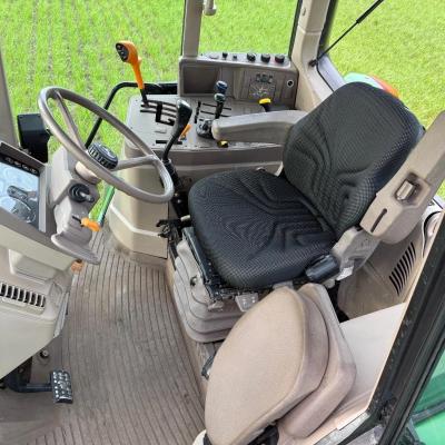 John Deere 6115 M z Turem
