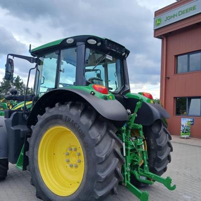 John Deere 6120M