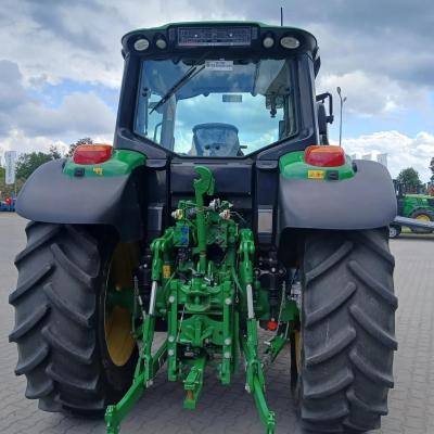 John Deere 6120M