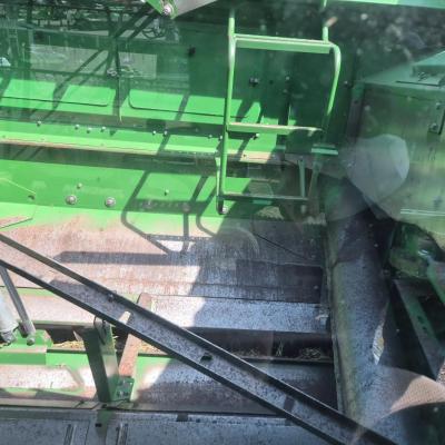 John Deere T660