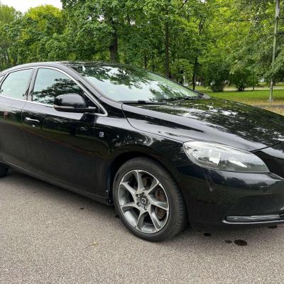 Volvo V40 T3 Drive-E Ocean Race