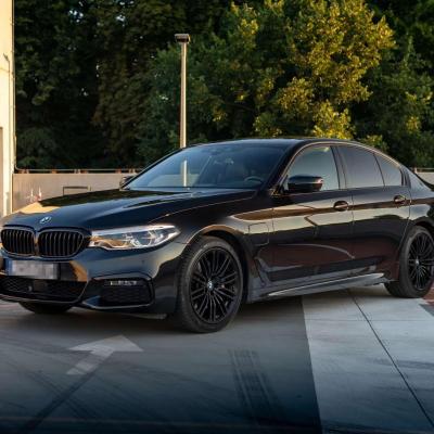 BMW Seria 5 530e iPerformance M