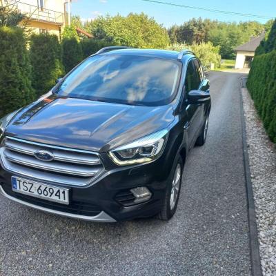 Ford Kuga 2.0 TDCi AWD Titanium