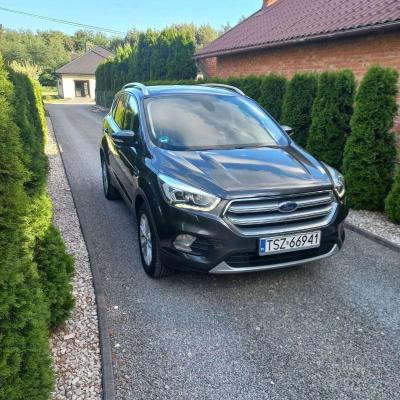 Ford Kuga 2.0 TDCi AWD Titanium