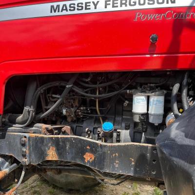 Massey Ferguson 8240