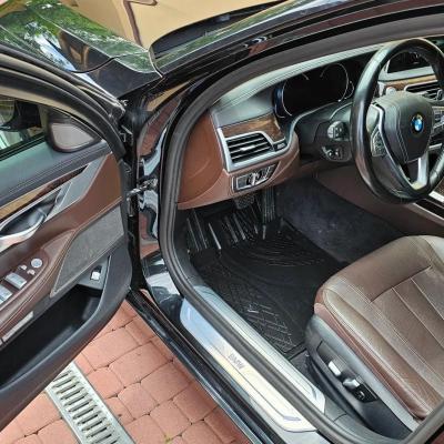 BMW Seria 7 740Li xDrive