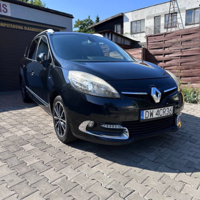Renault Grand Scenic Bose Edition