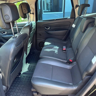 Renault Grand Scenic Bose Edition