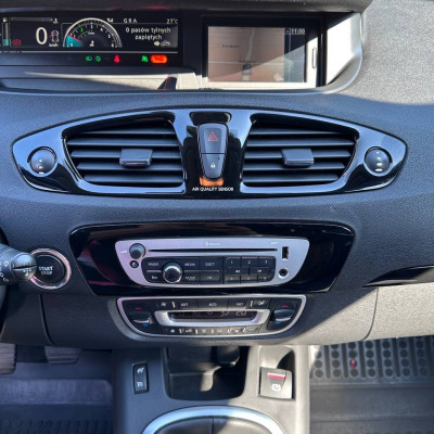 Renault Grand Scenic Bose Edition