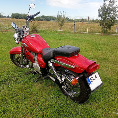 Suziki Marauder 125